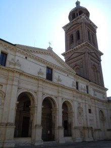 300px-Mantova_-_Basilica_Palatina_di_Santa_Barbara